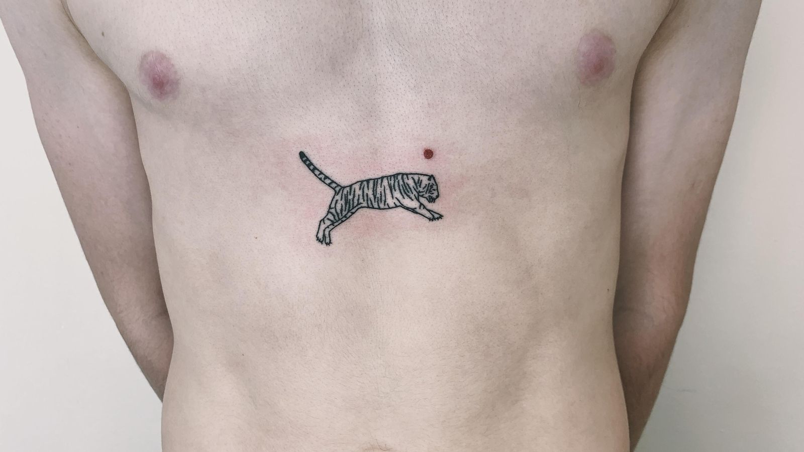 La técnica que cultiva Pifa se denomina 'handpoke'.