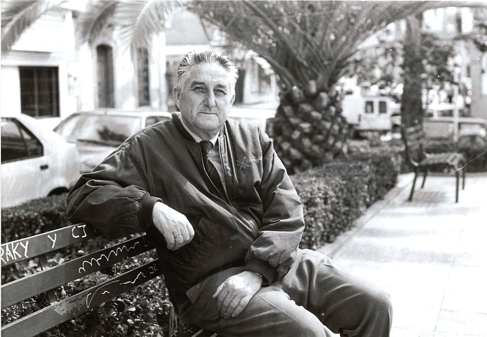 Antonio Mateos Lagares, en la Plaza de San Pedro de Huelva.