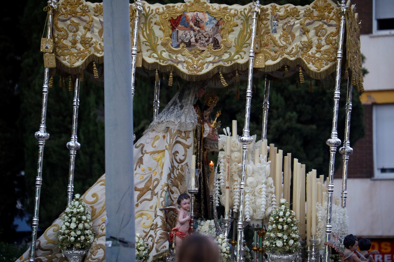 Las mejores fotos de la procesión de la Virgen del Carmen de San Cayetano de Córdoba