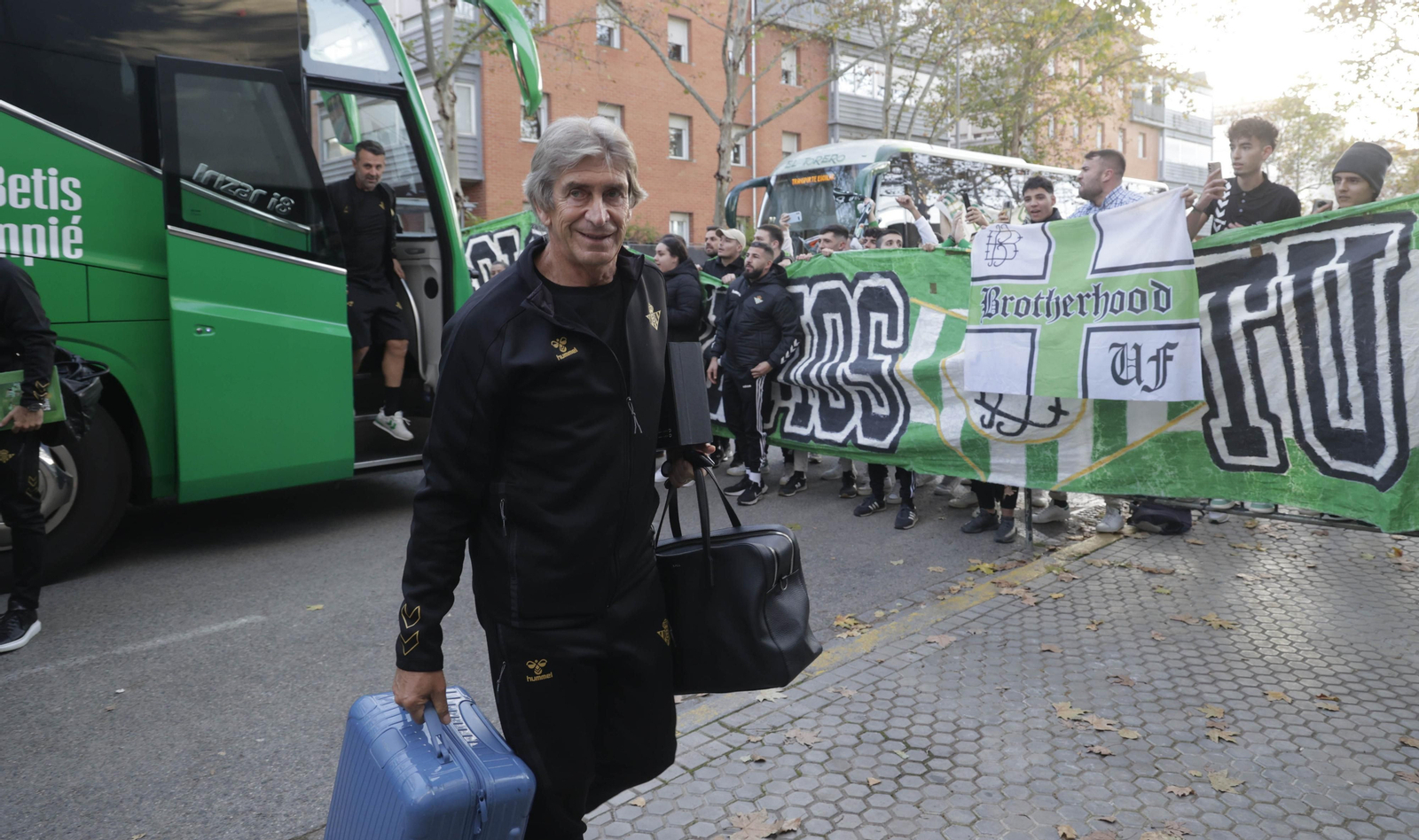 Llegada del Betis a Sevilla tras el partido de la Supercopa de España