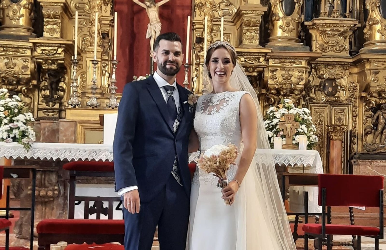 Cynthia e Ignacio se dieron el “sí, quiero” este pasado sábado en la iglesia de San Francisco.