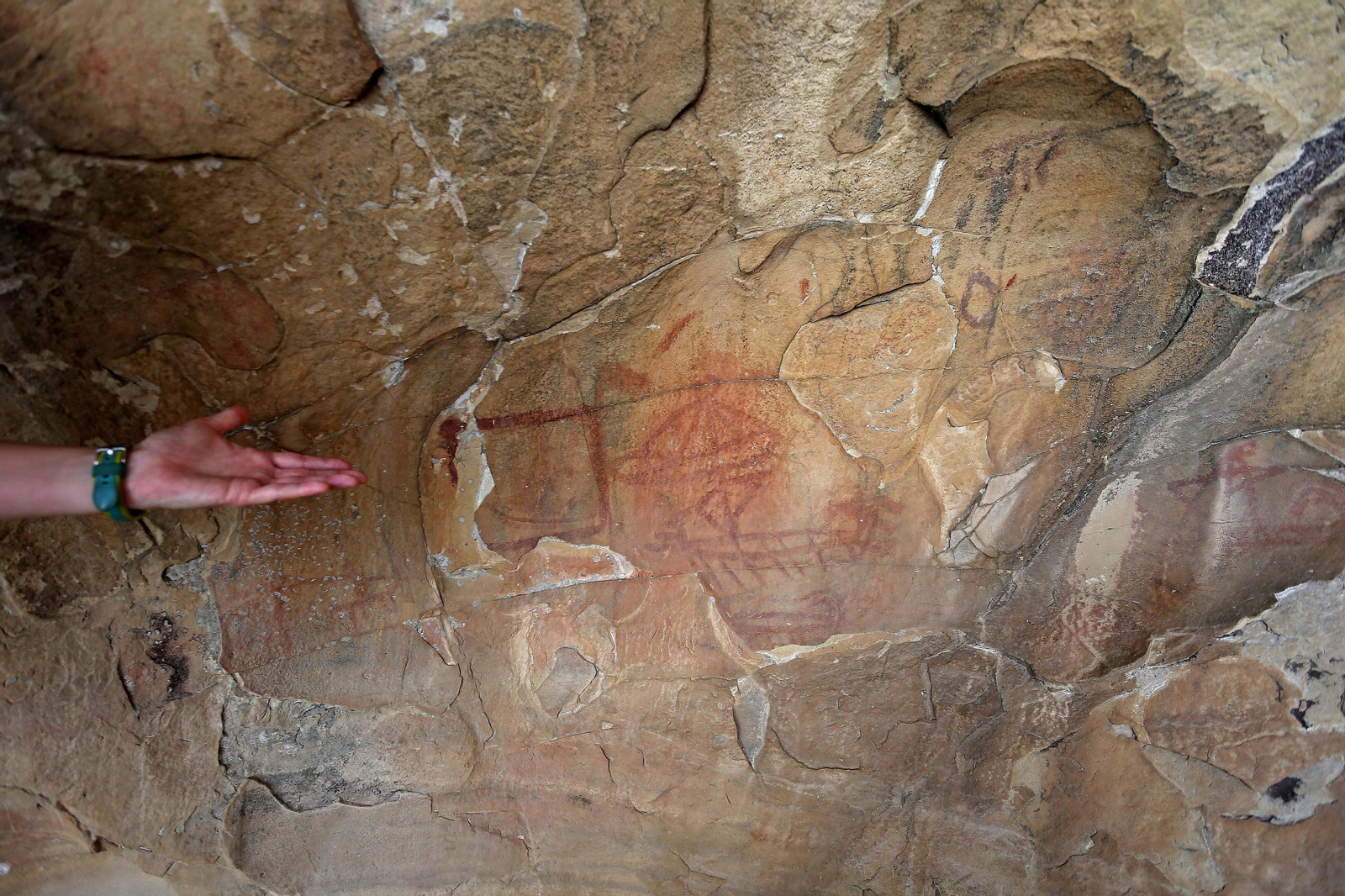 Cueva de la Laja Alta