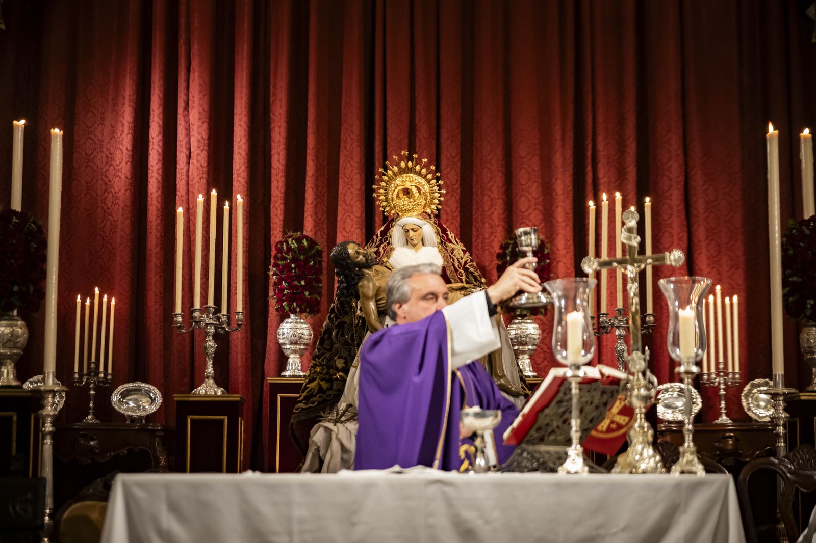 La Virgen de las Angustias recibe la Medalla de Oro de Jerez
