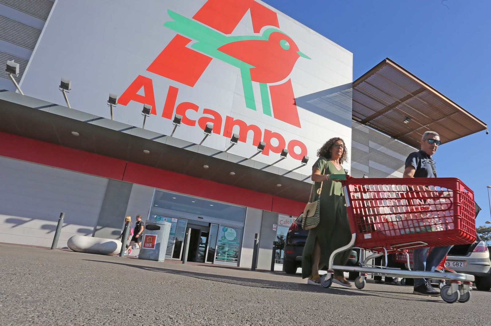 Una de las tiendas de Alcampo en Andalucía