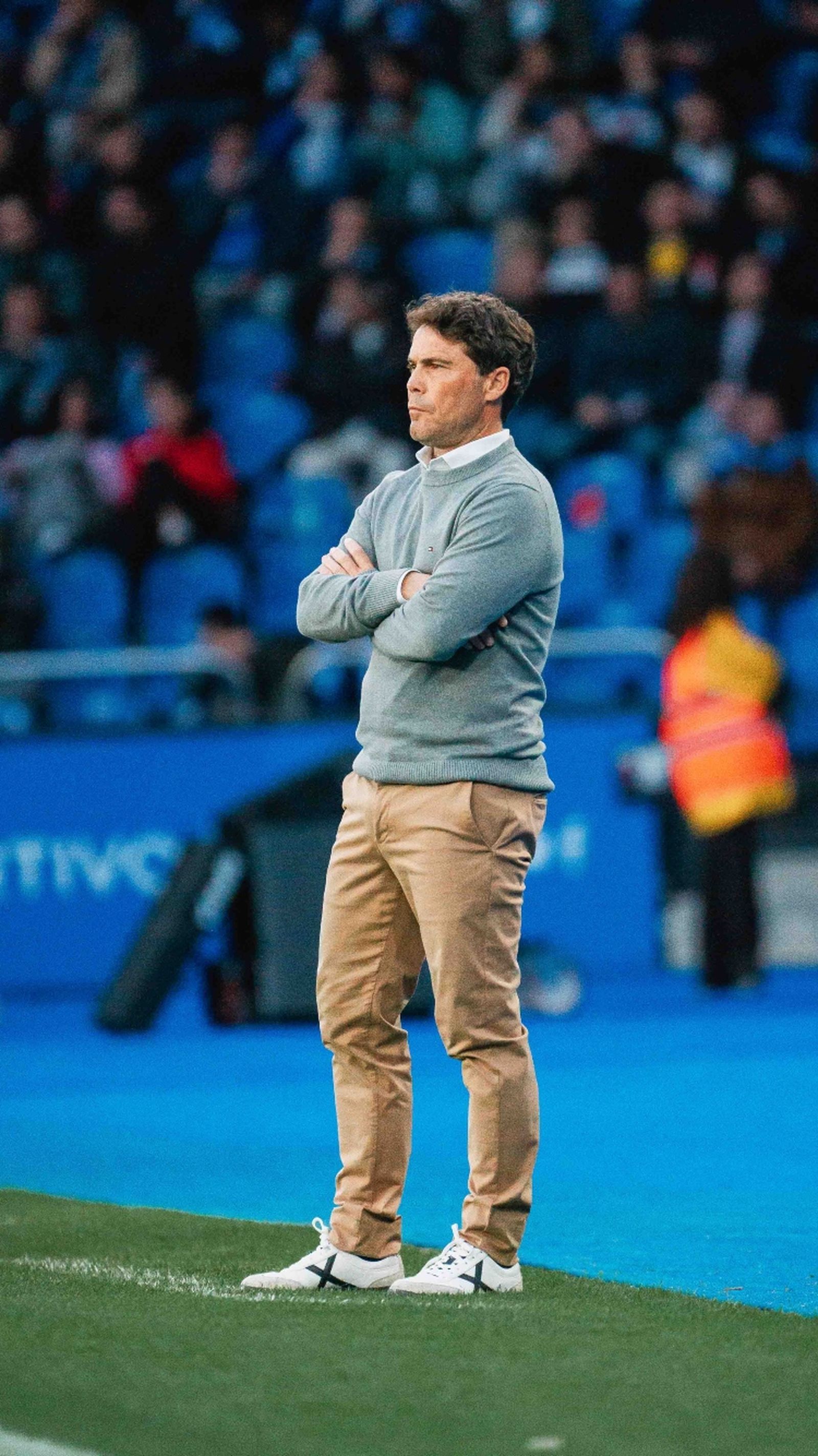 Rubi, contrariado durante el encuentro de los rojiblancos ante el Deportivo.