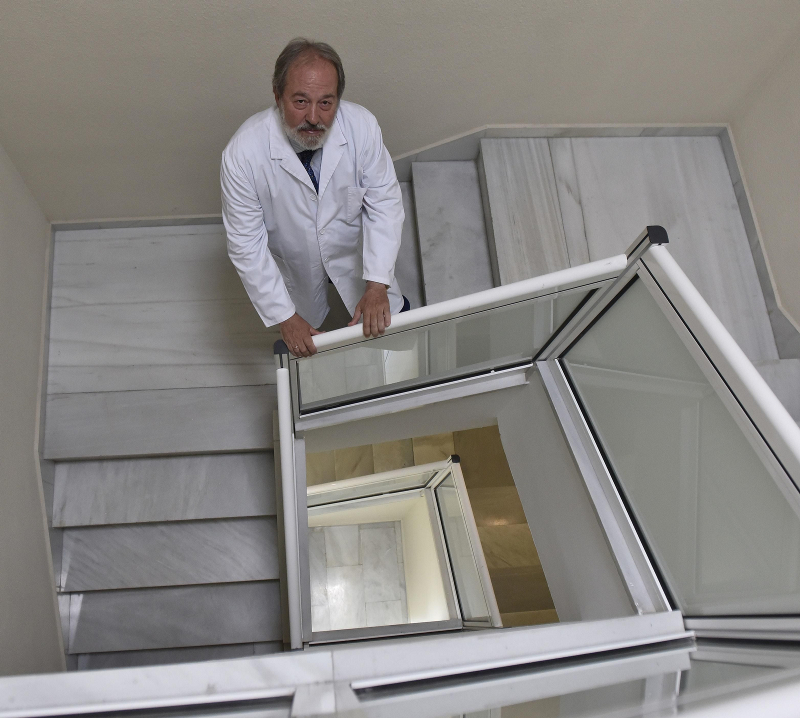 Alfonso Carmona, nuevo presidente del Colegio de Médicos de Sevilla.