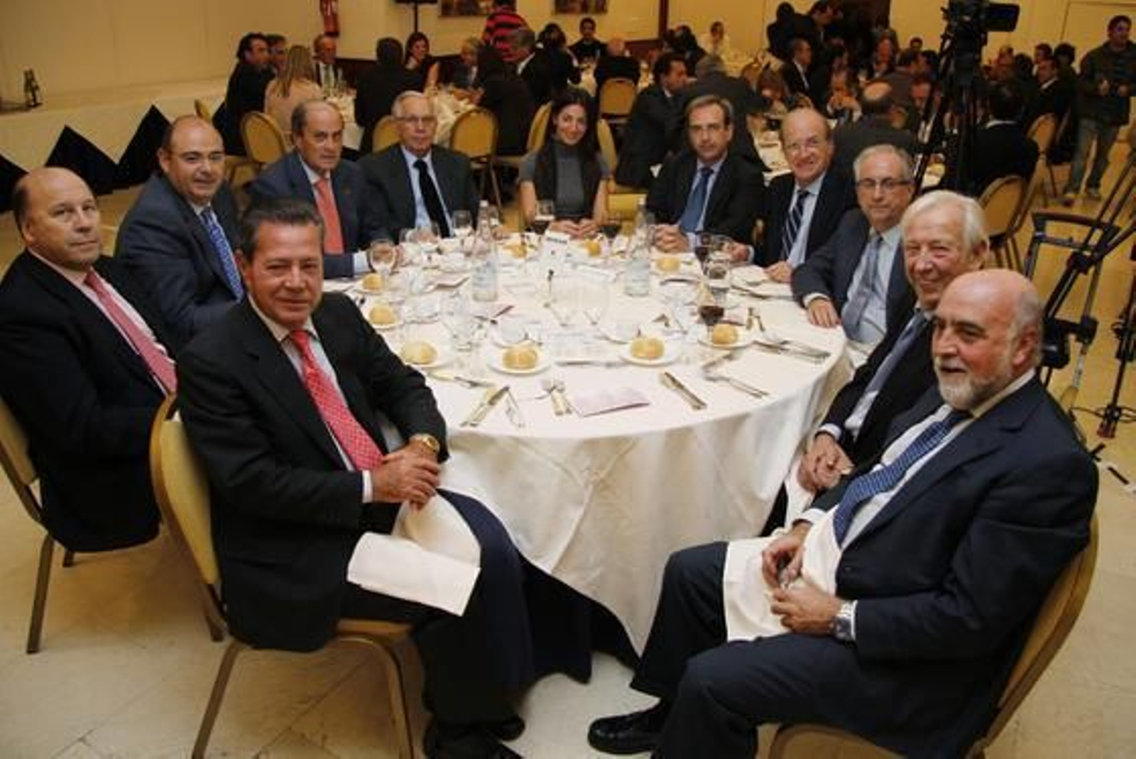 Antonio Galadí, Federico Muela, Sebastián Pérez, Antonio Ponce, José Luis Ballester, Rosario Soto, Juan Carlos Fernández, Pedro Rodríguez, José Aguilar, Manuel Olivencia  y Antonio Carrillo.

Foto: Juan Carlos Vazquez / Victoria Hidalgo