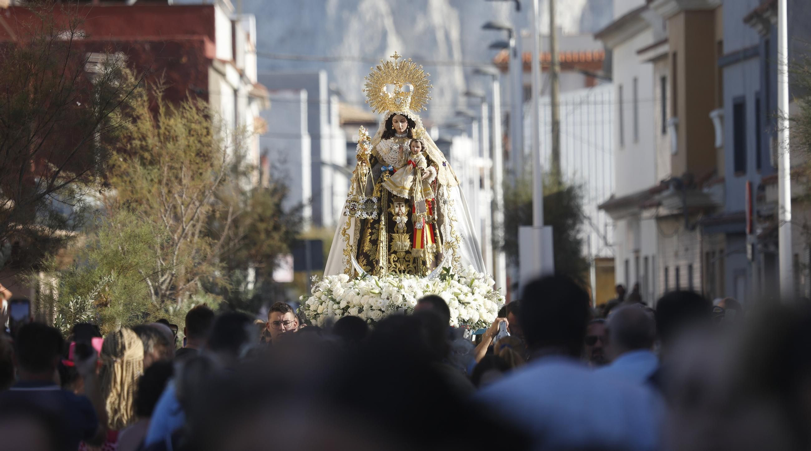 Procesión de la Virgen del Carmen de la iglesia de la Atunara en La Línea