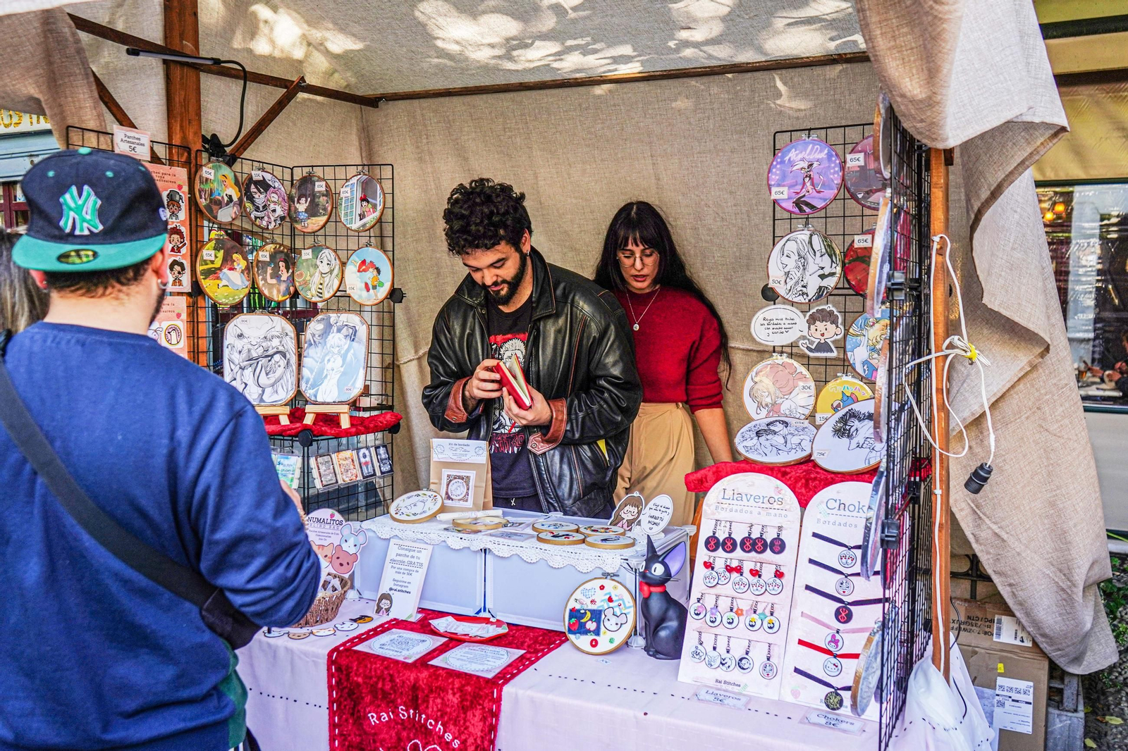 Feria japonesa en Granada: las imágenes de plaza Bib-Rambla
