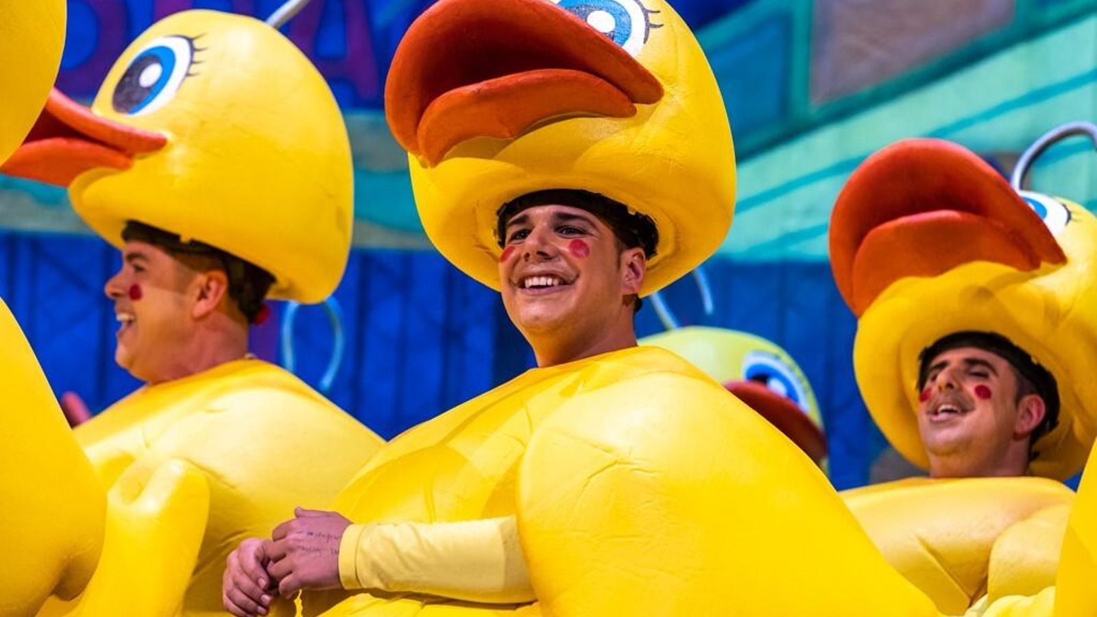 Un momento de la actuación de la murga Pá ti tó.