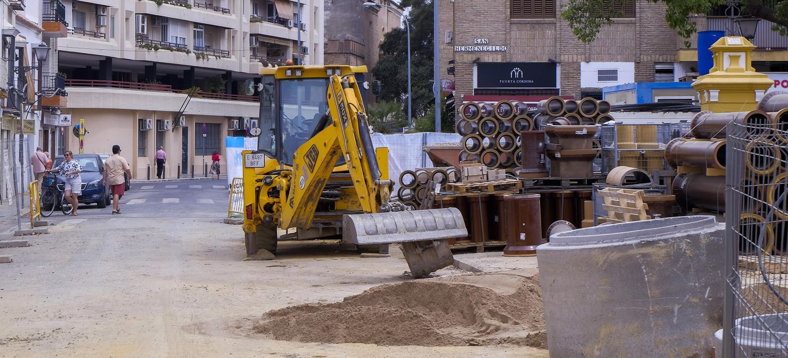 Una obra de Emasesa, en una imagen de archivo.