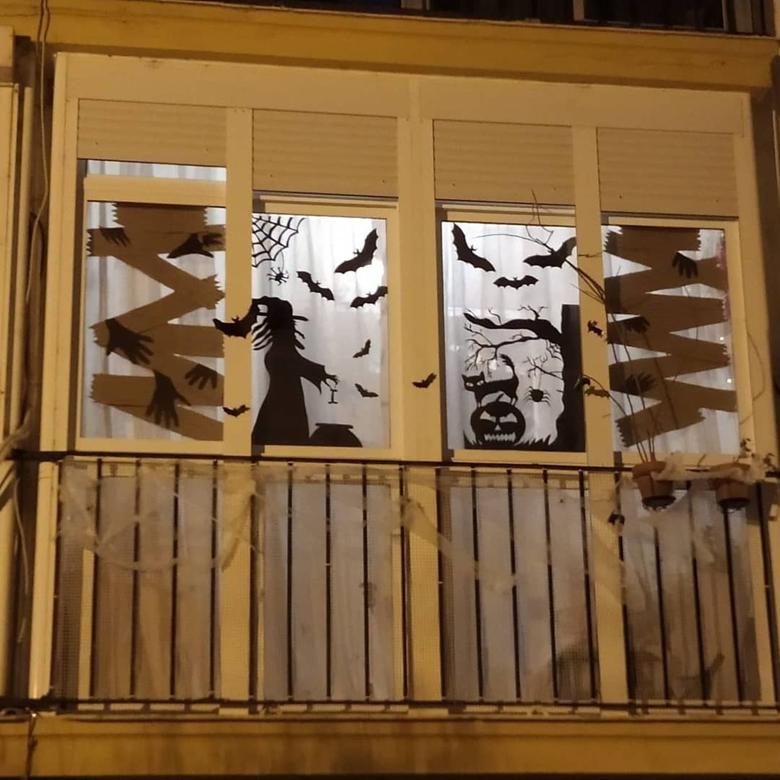 Uno de los participantes premiados en el concurso de ornamentación de Halloween que convoca el Ayuntamiento de San Fernando.