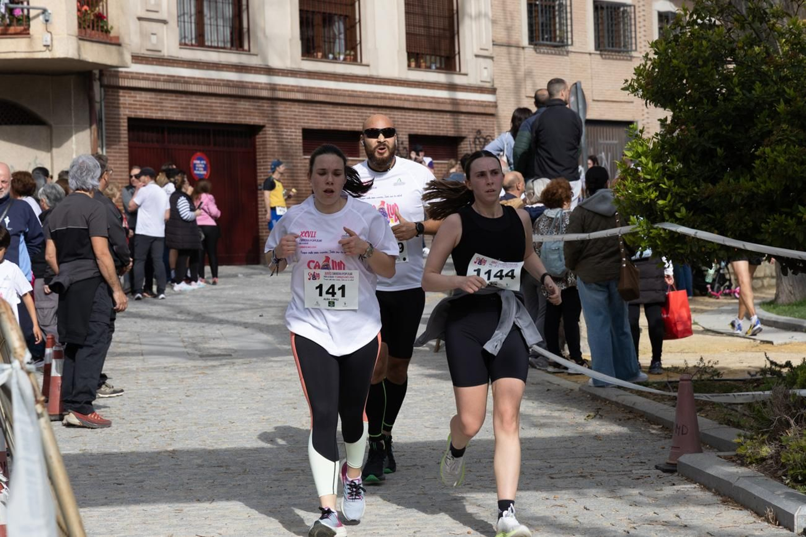 Más de 2.100 participantes corren  para promover la salud en Jaén, en imágenes (2)