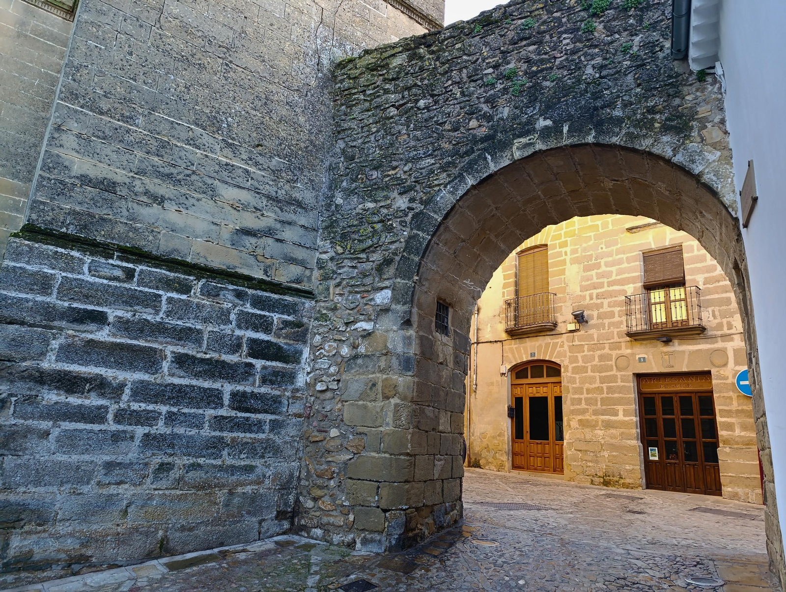 Parece el decorado de la serie 'Isabel', pero es real y está en este pueblo Patrimonio de Jaén