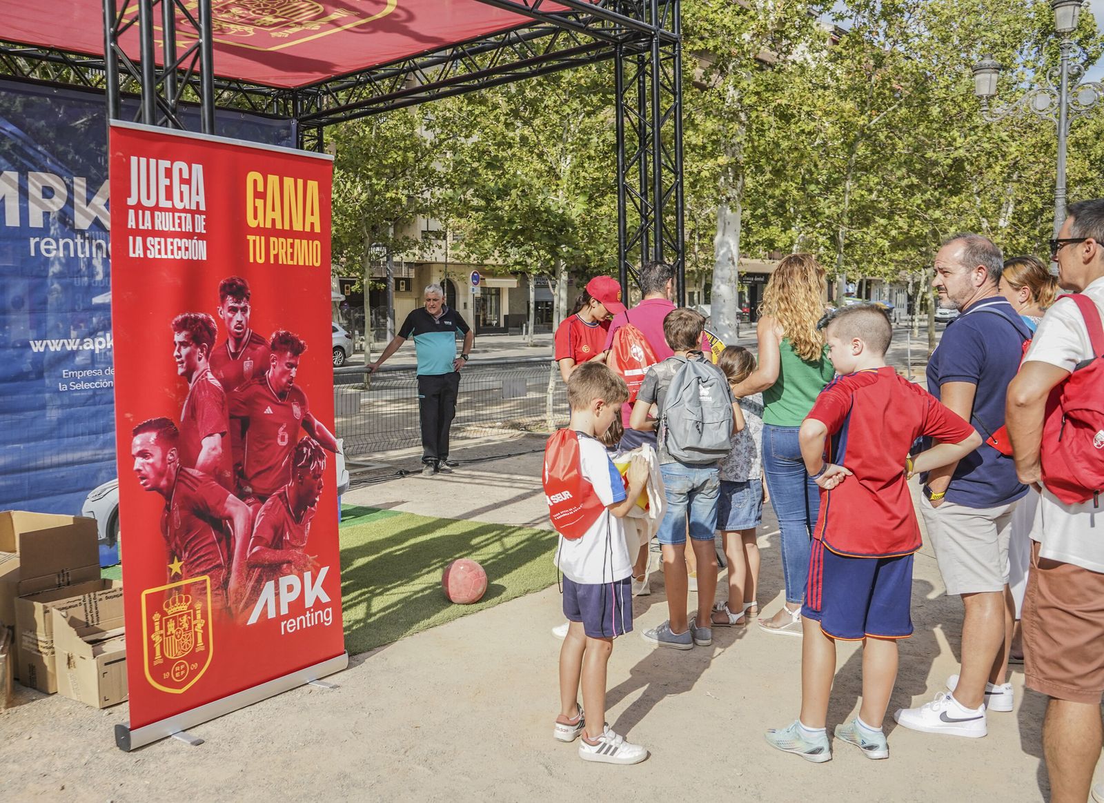 Granada disfruta con la Fan Zone de la Selección española