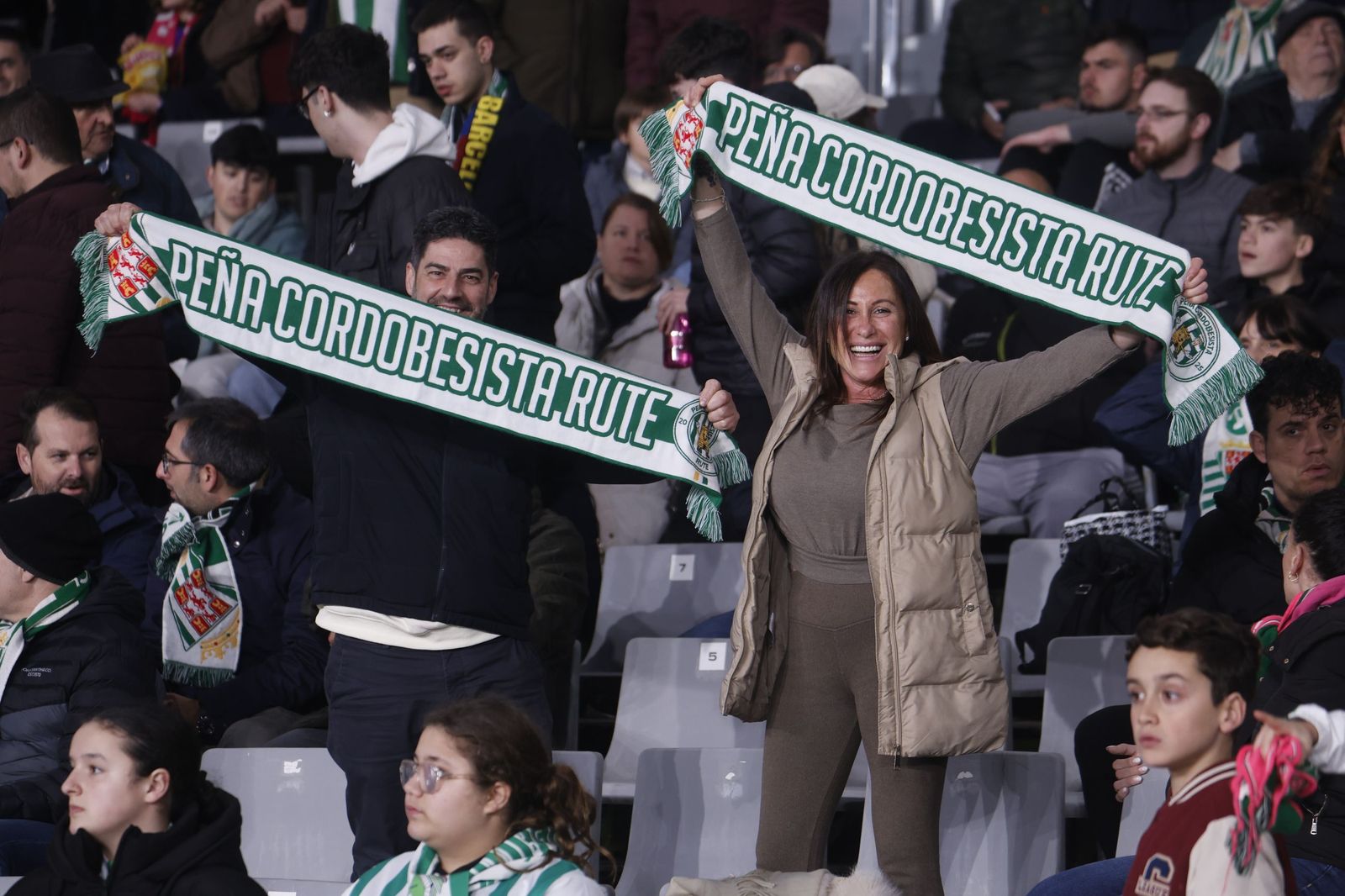 Las mejores fotos del ambiente en El Arcángel para el Córdoba CF - Valladolid
