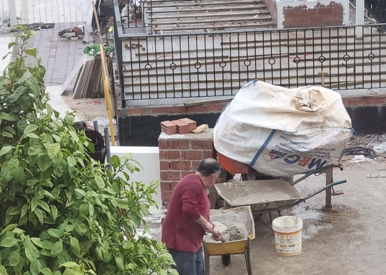 Los vecinos denuncian que siguen las obras en Río Grande