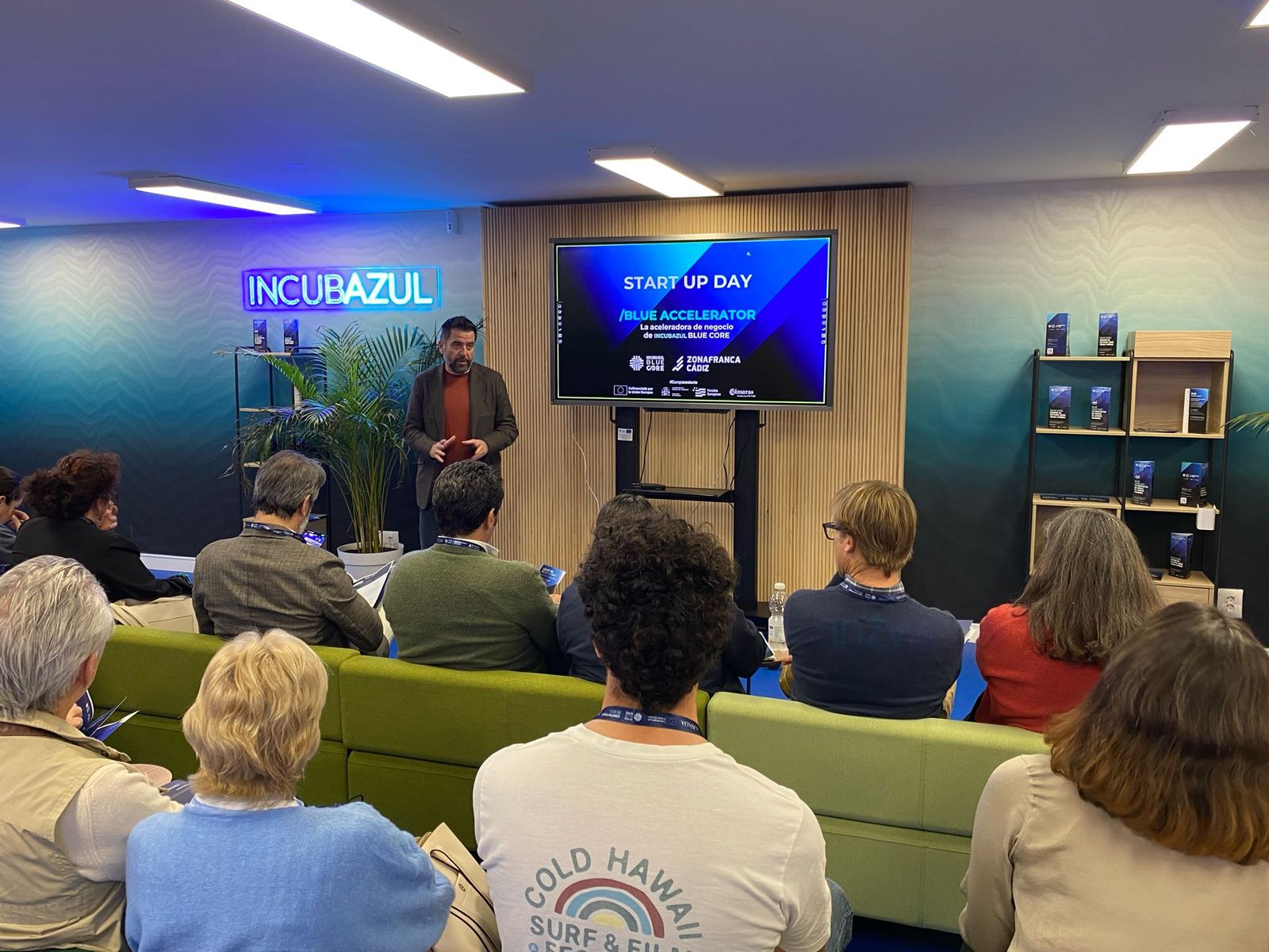 Recibimiento a las nuevas startups del programa de aceleración de negocio de Blue Core de la Zona Franca de Cádiz.