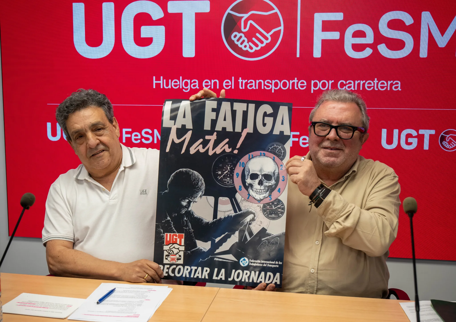 UGT convoca huelga indefinida en el transporte por carretera desde el 8 ...