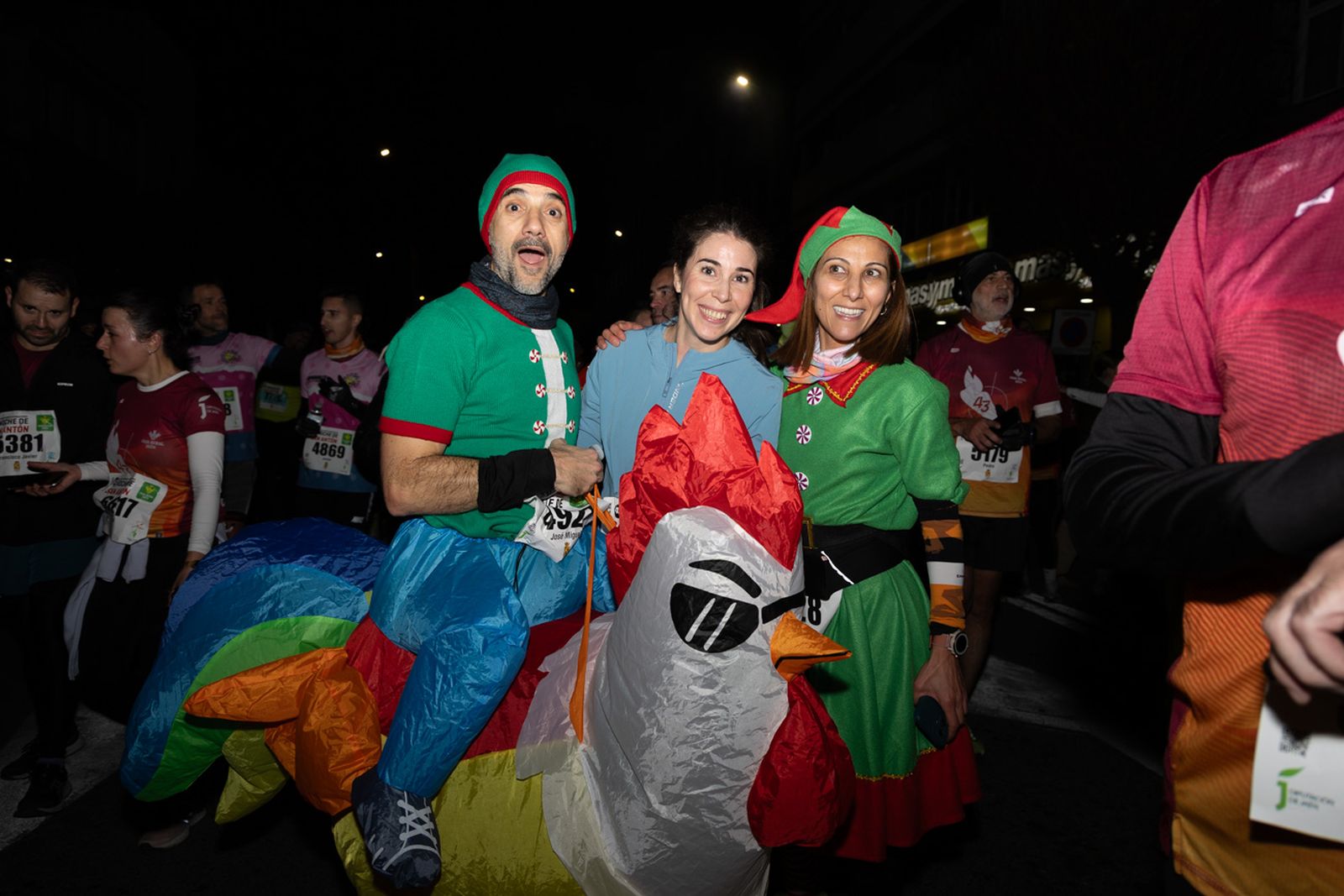 En imágenes: búscate en tu llegada a meta de la Carrera de San Antón 2026 (IV)