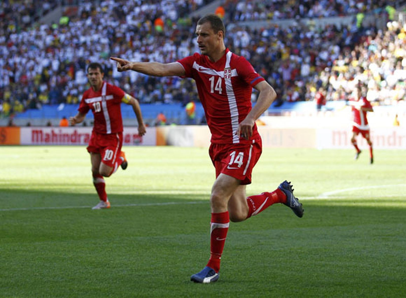 Serbia y Undiano bajan a Alemania de la nube (0-1)