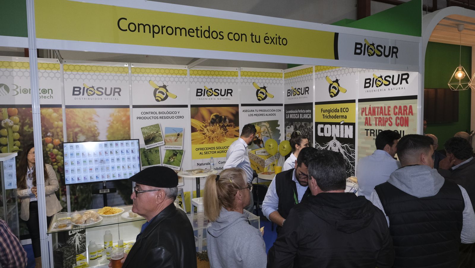 Imágenes del primer día de Expolevante Níjar.