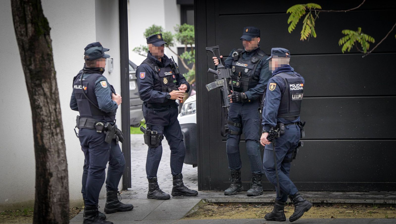 Imágenes de la operación policial en la avenida Cruz Roja de Jerez