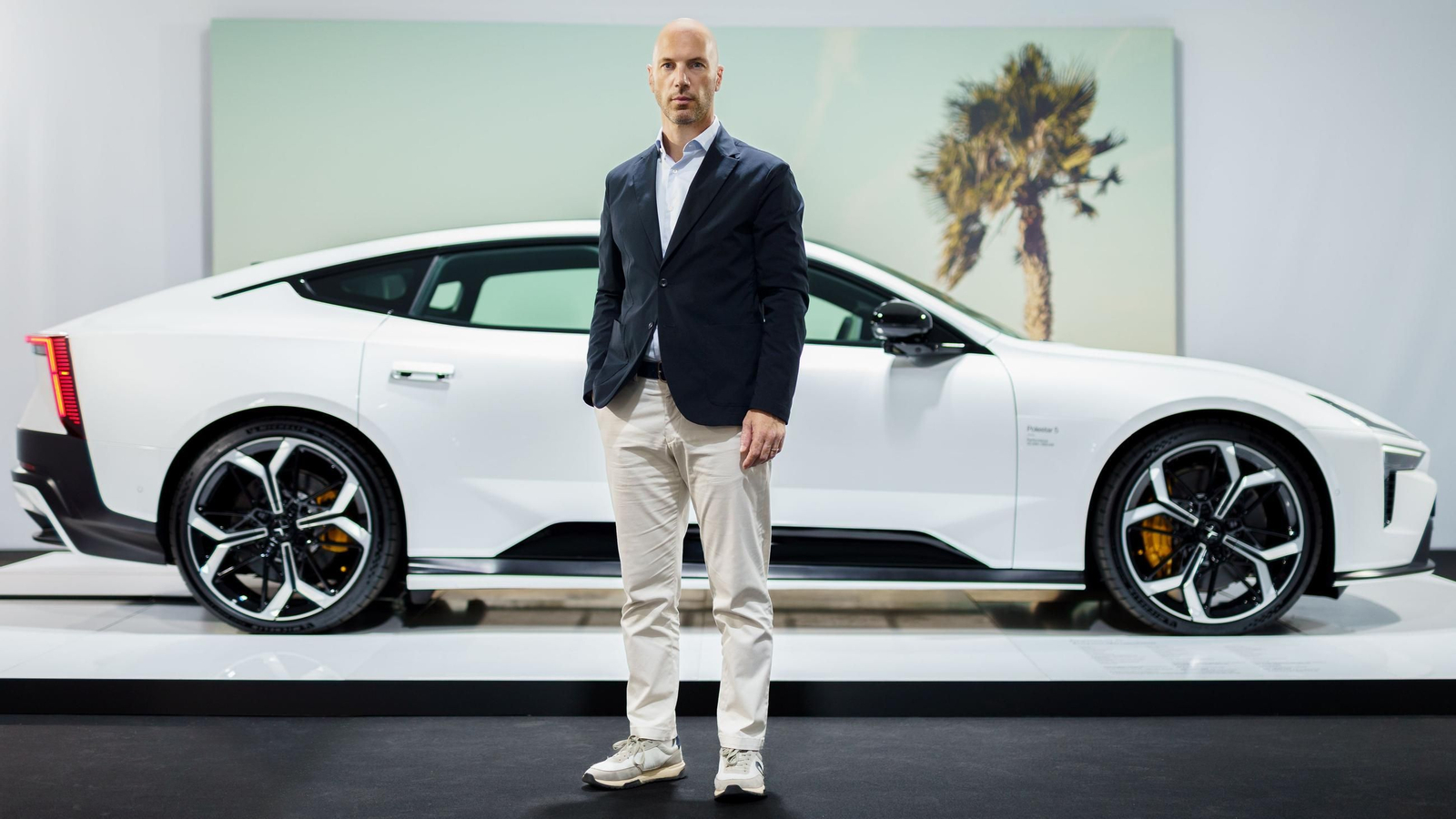Polestar celebra su crecimiento de ventas y red comercial en 2025 y confirma el Polestar 5 para abril