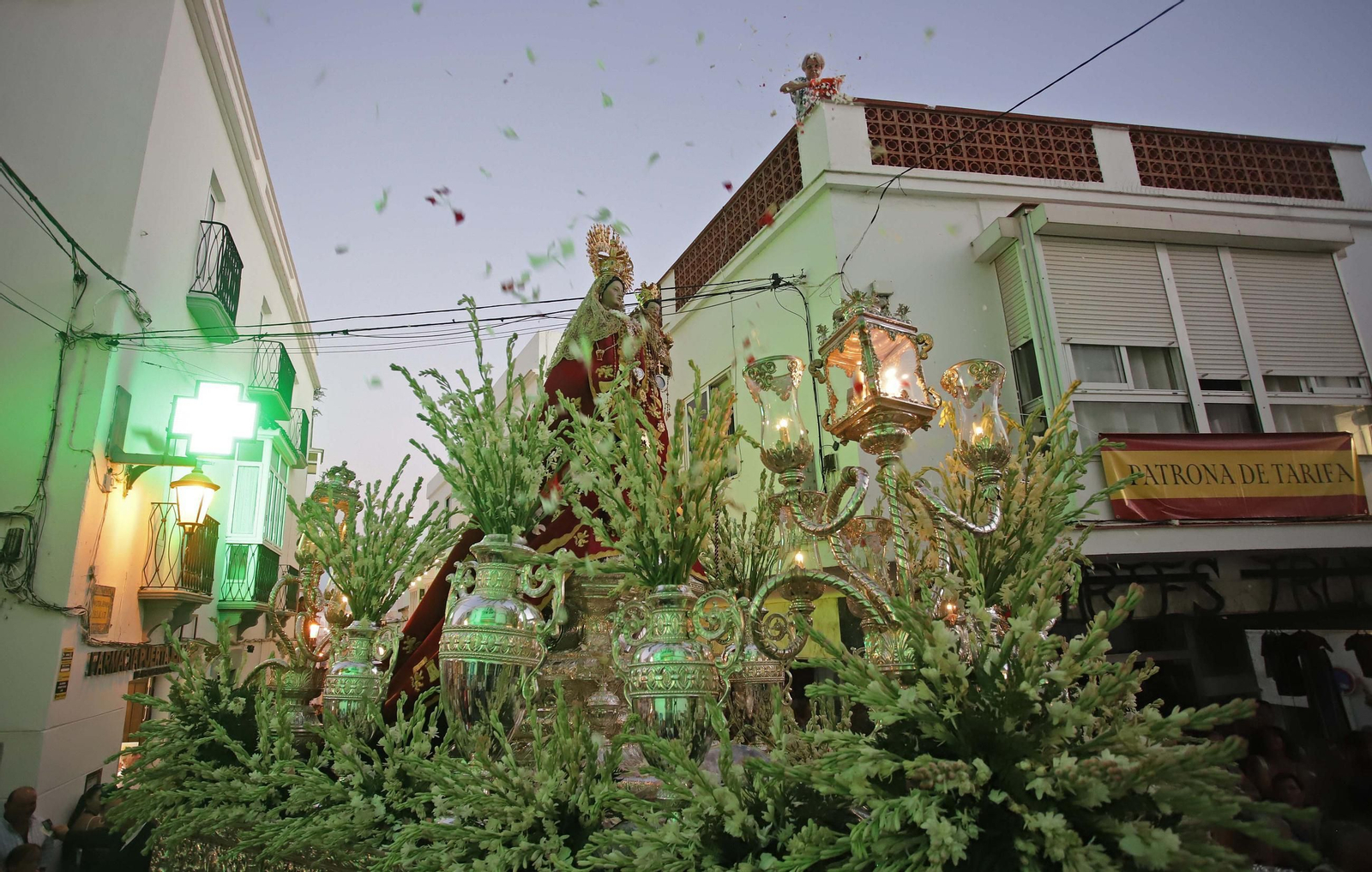 Fotos de la procesión de la Virgen de la Luz en Tarifa