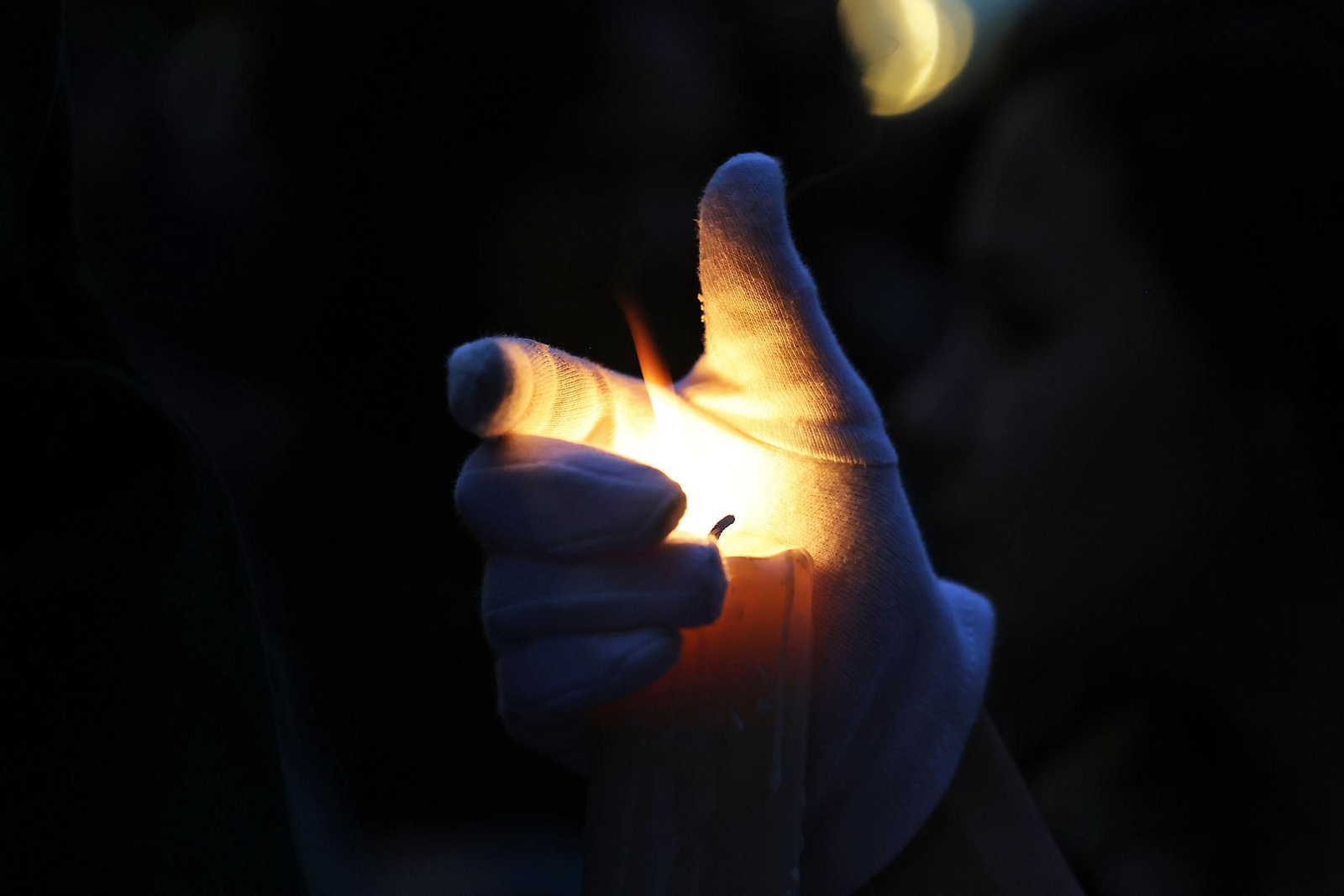 Miércoles Santo: La Hermandad de La Esperanza por las calles de Huelva