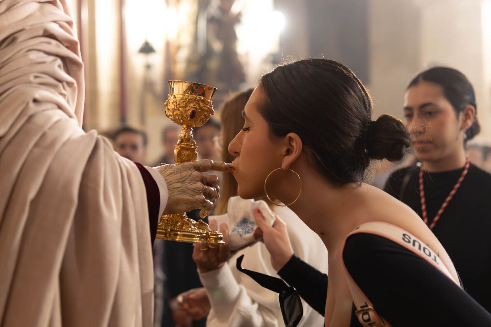 Los besapiés y besamanos del Domingo de Pasión en Jerez