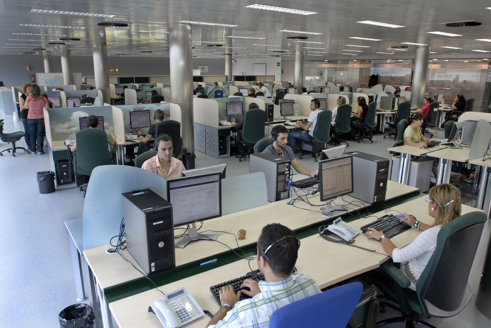 Profesionales de Salud Responde.