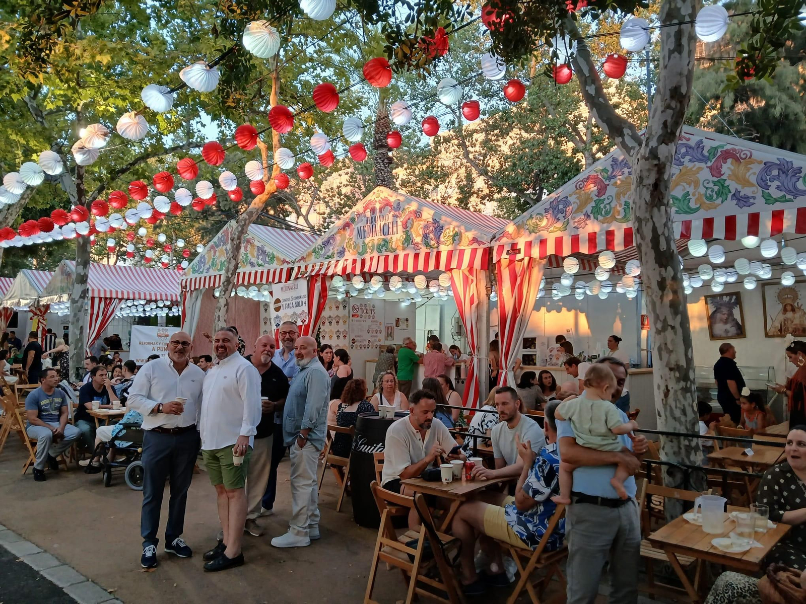 Búscate en las imágenes del sábado de Feria en San Fernando