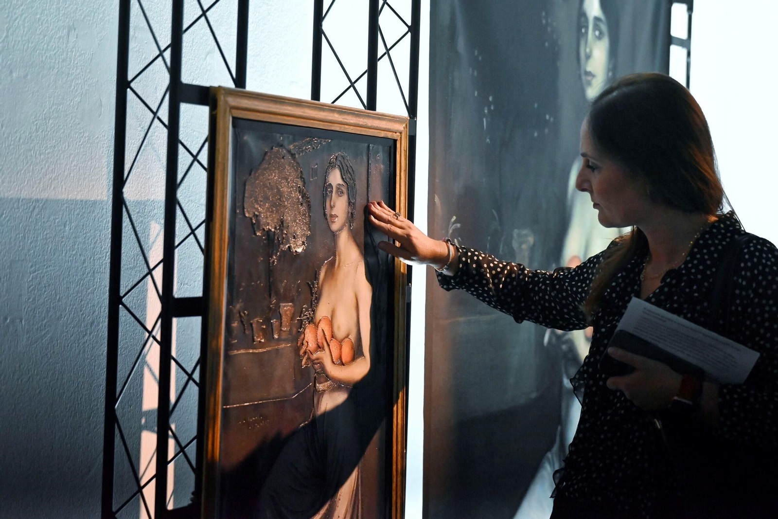 La exposicion homenaje a Romero de Torres '150 años de un cordobés eterno', en imágenes