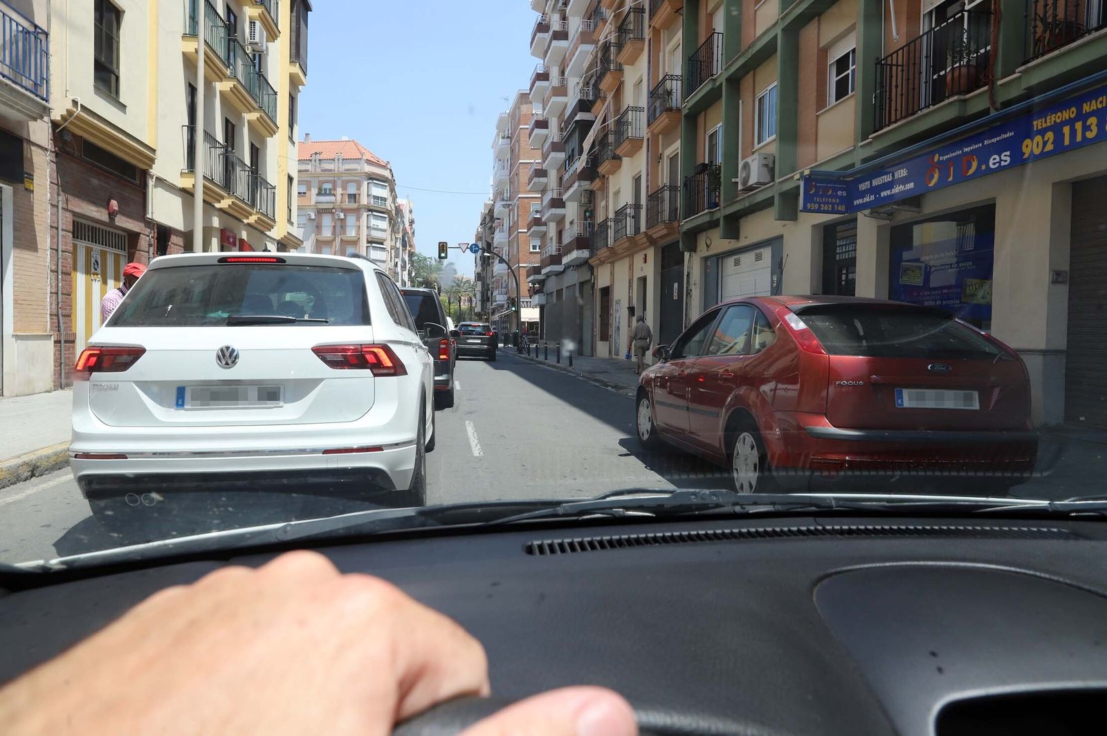 Imagen de archivo de vehículos en Huelva.