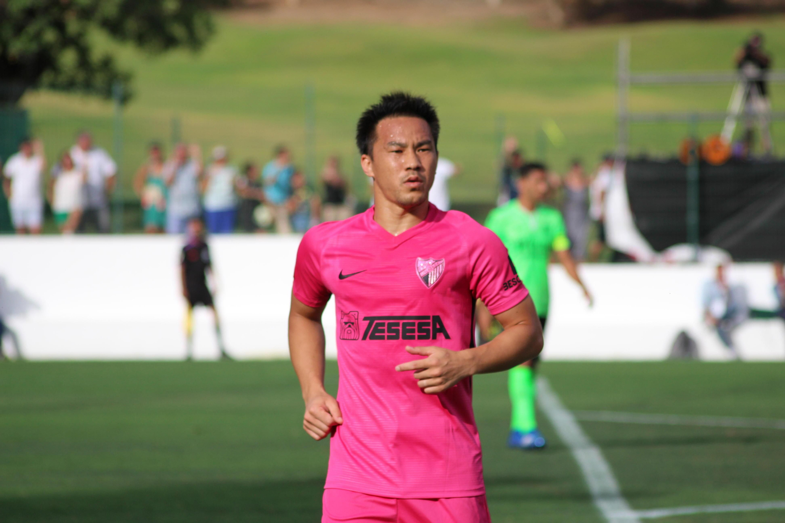 Shinji Okazaki, su fugaz paso por Málaga, en fotos