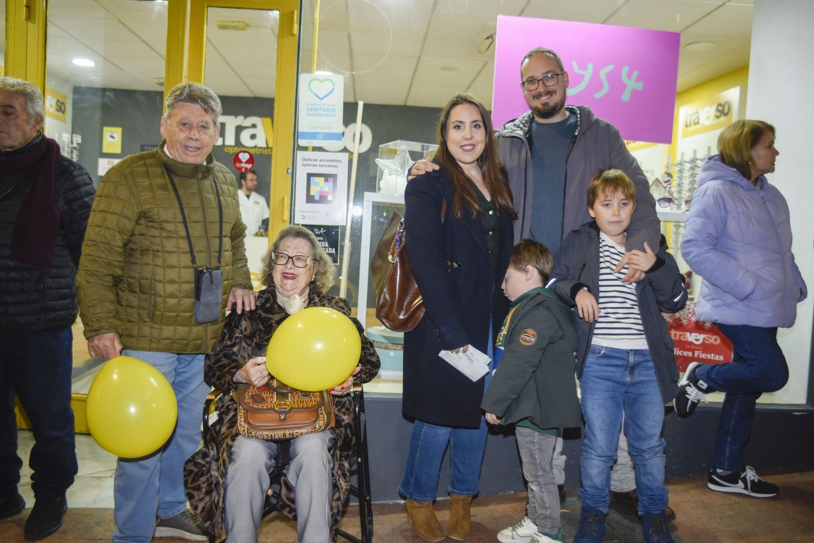 Búscate en las fotos de la cabalgata de Reyes Magos 2026 en San Roque