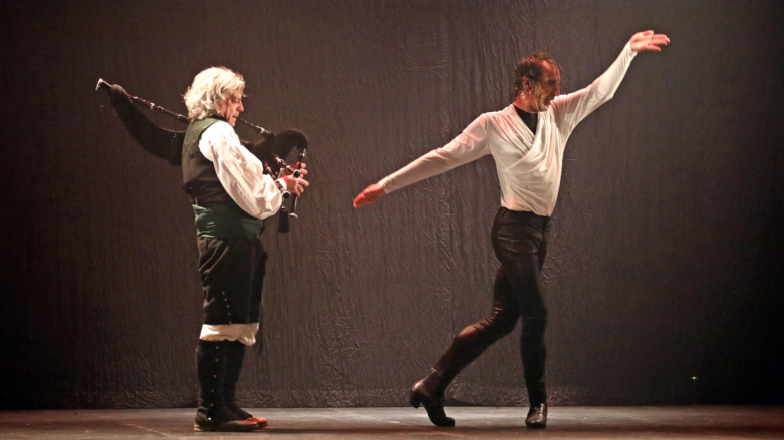 Imágenes del espectáculo 'Horas contigo' de Rubén Olmo