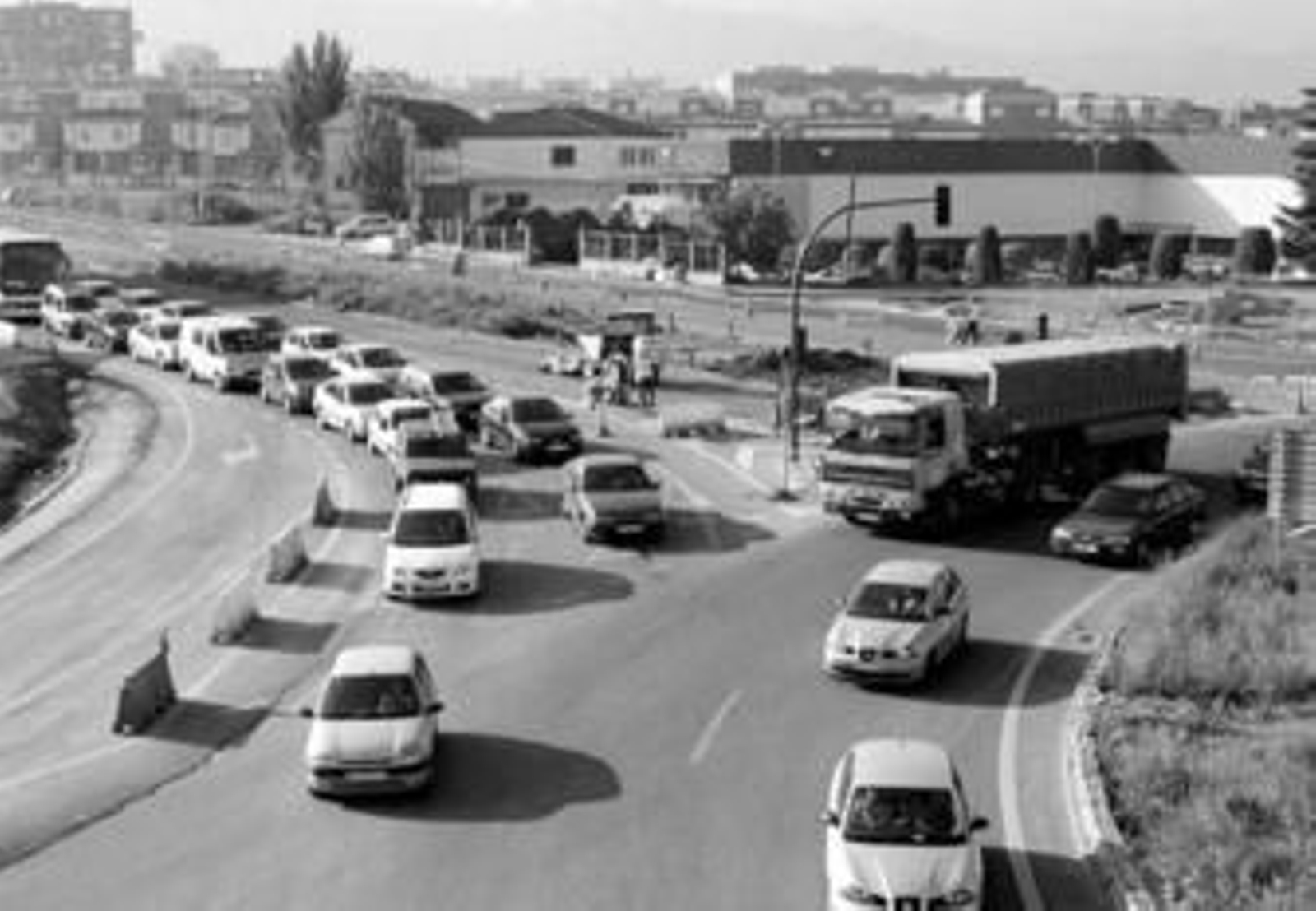 Las rotondas de Maracena, Neptuno y Joaquina Eguaras son las más peligrosas.