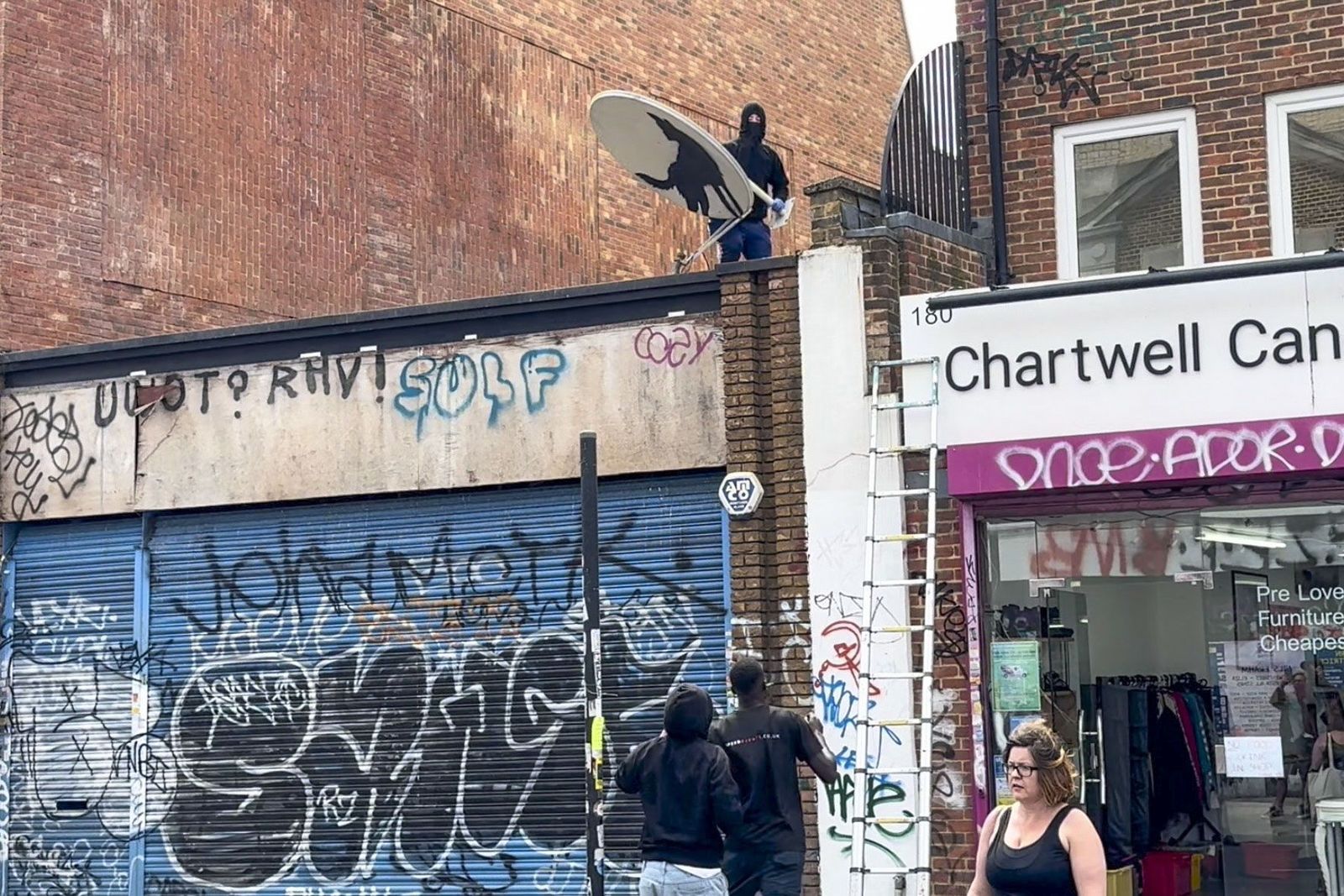 La serie animal del artista Banksy, al completo