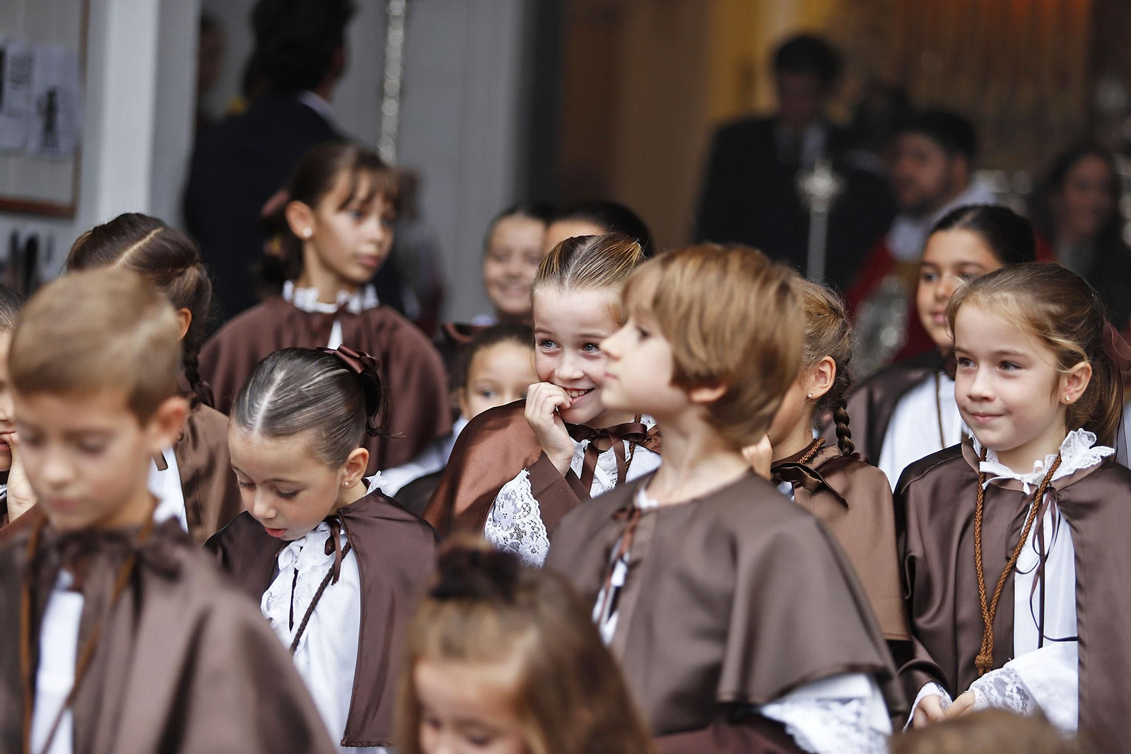 Imágenes de la salida extraordinaria de la Virgen del Rocío y Esperanza