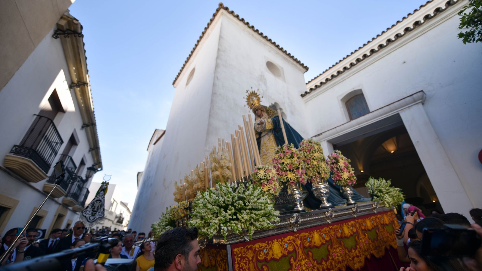 Fotos del Domingo de Ramos en Los Barrios: Borriquita y María Santisima de la Estrella