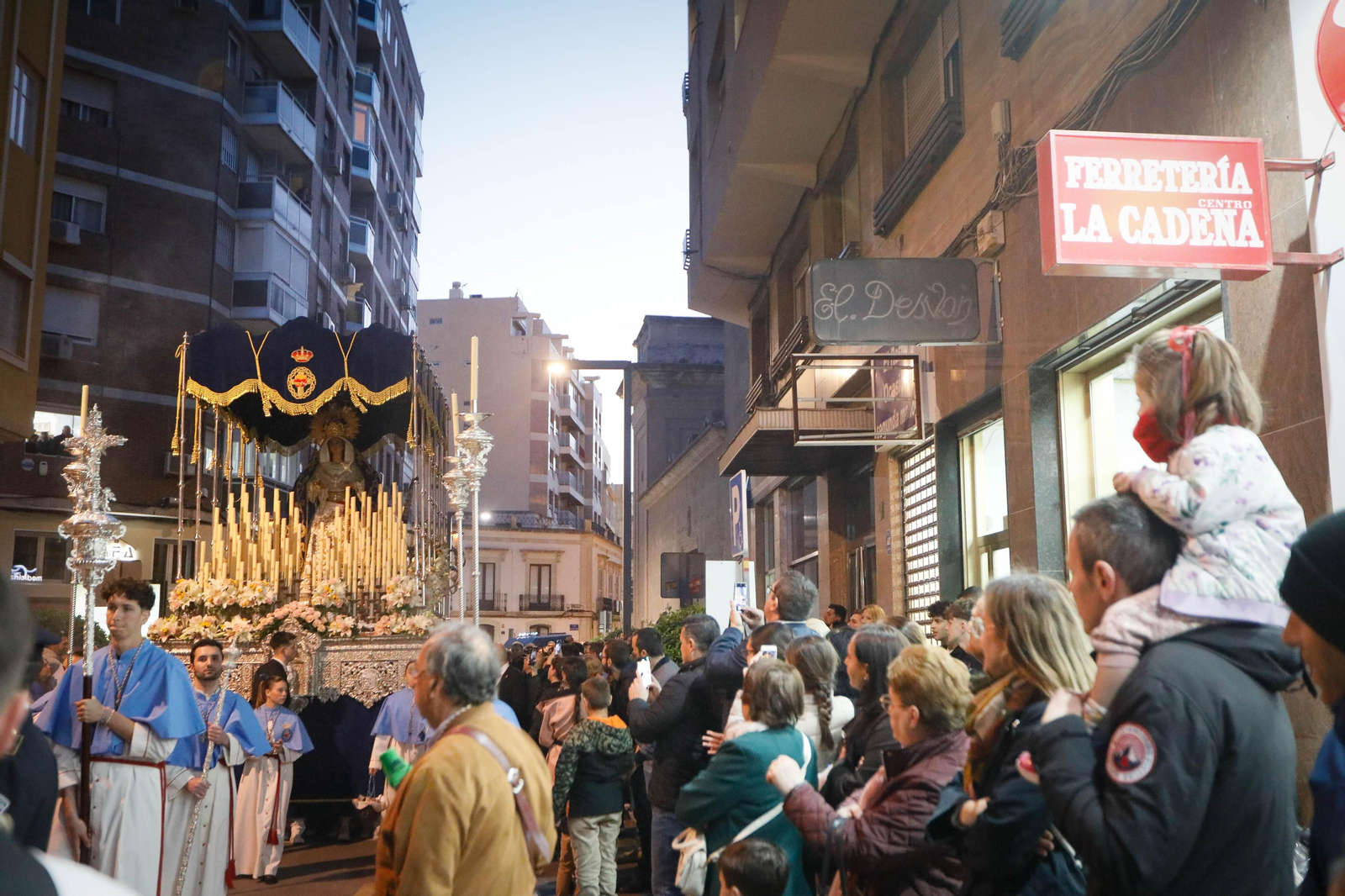 Las mejores fotos de la procesión del Amor en Almería