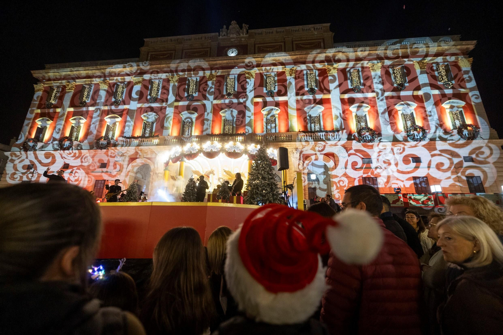 La decoración navideña del Ayuntamiento de San Fernando es uno de sus principales atractivos