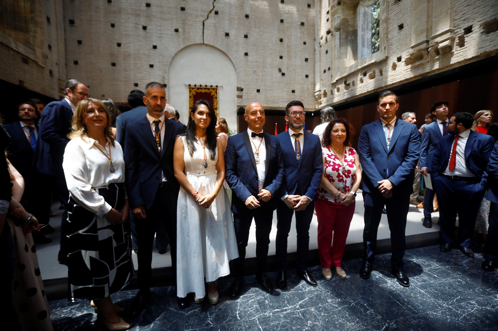 La investidura del alcalde de Córdoba, José María Bellido, en imágenes