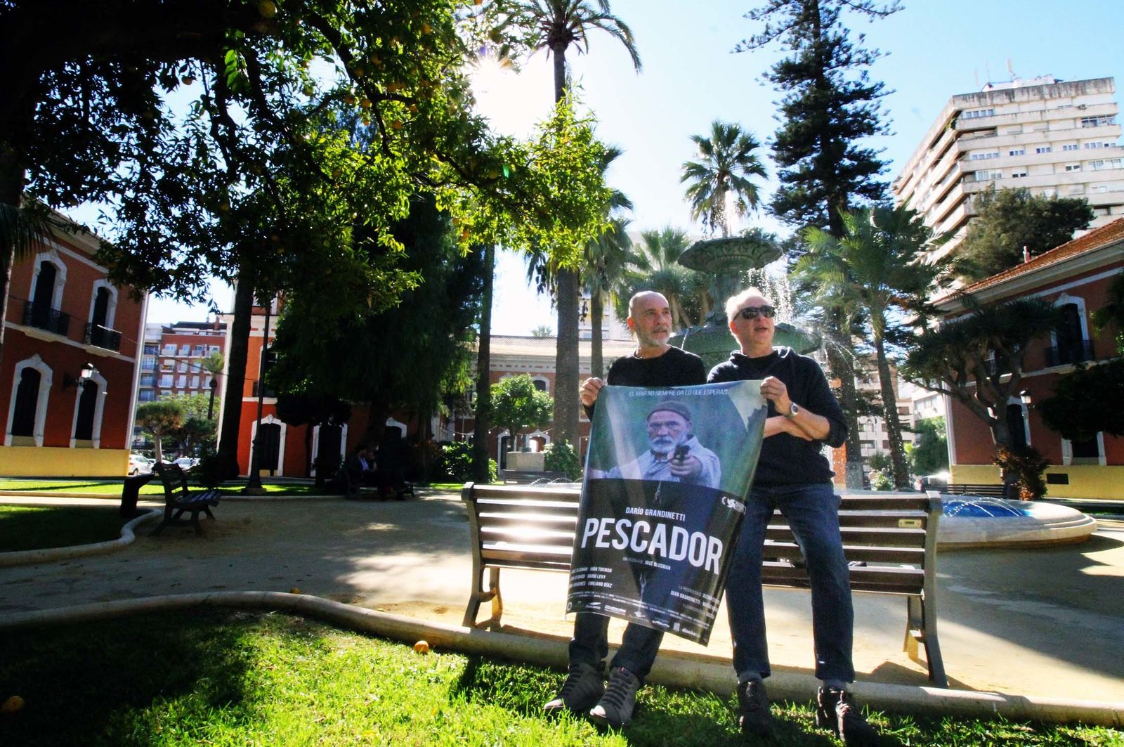 Imágenes de la entrega del premio Ciudad de Huelva a Darío Grandinetti.