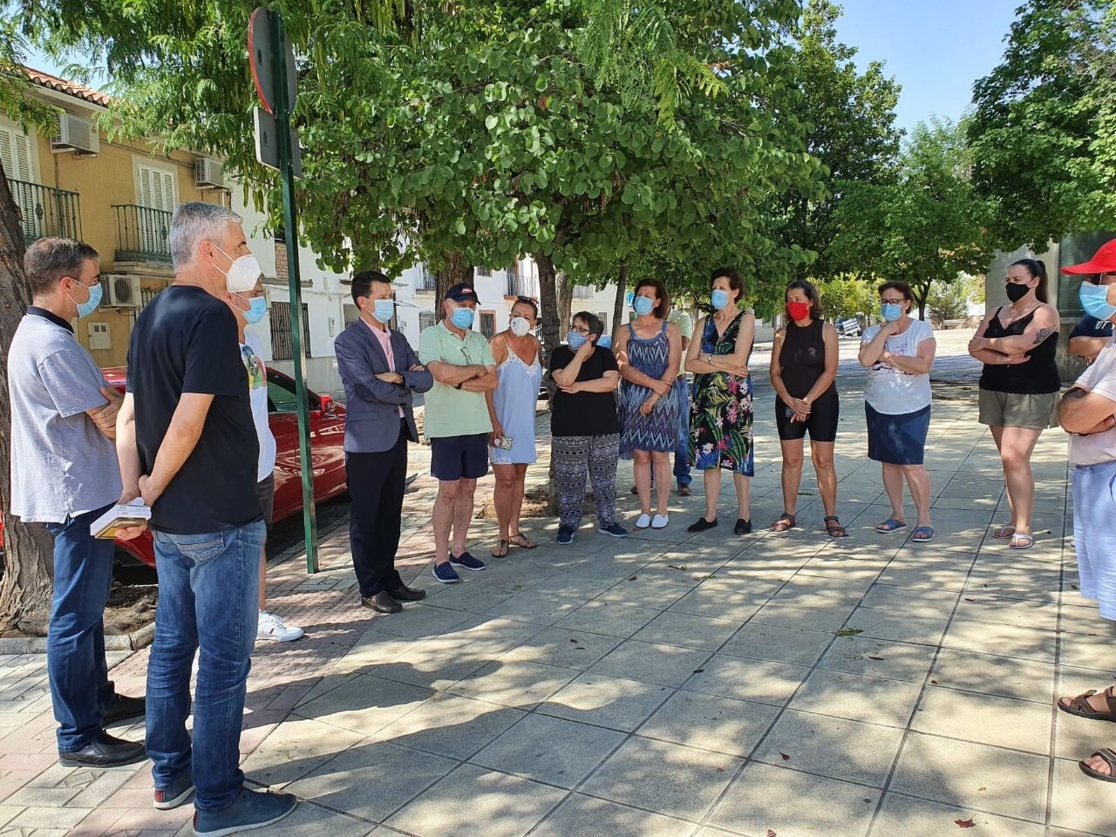 Emasagra visita a los vecinos de Bobadilla en Granada  para conocer las incidencias por las últimas lluvias