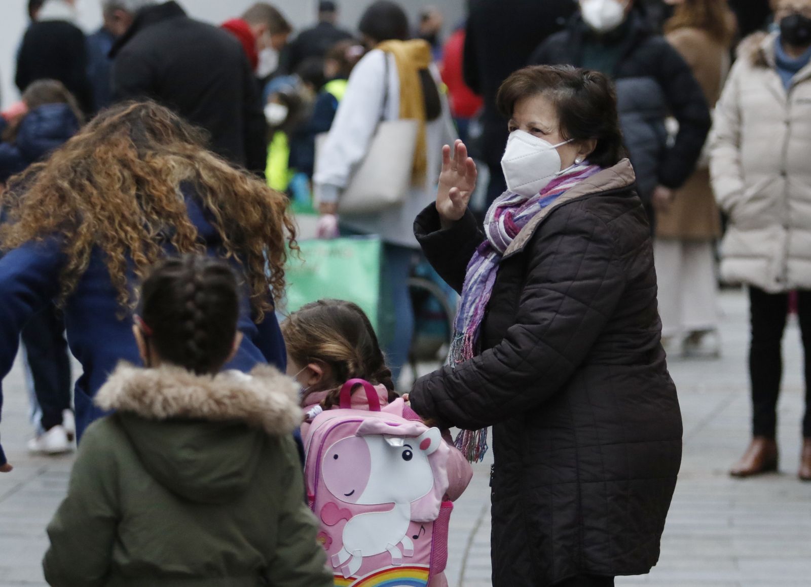 Las imágenes de la vuelta al colegio en Córdoba tras las vacaciones de Navidad