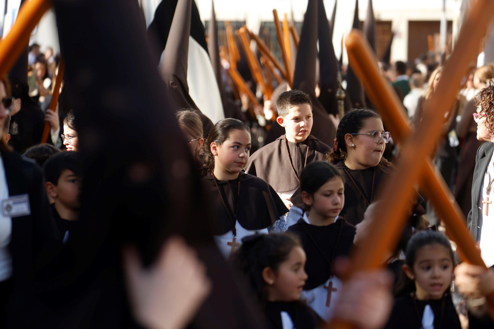 La procesión de la Soledad en este Viernes Santo de Córdoba, en imágenes