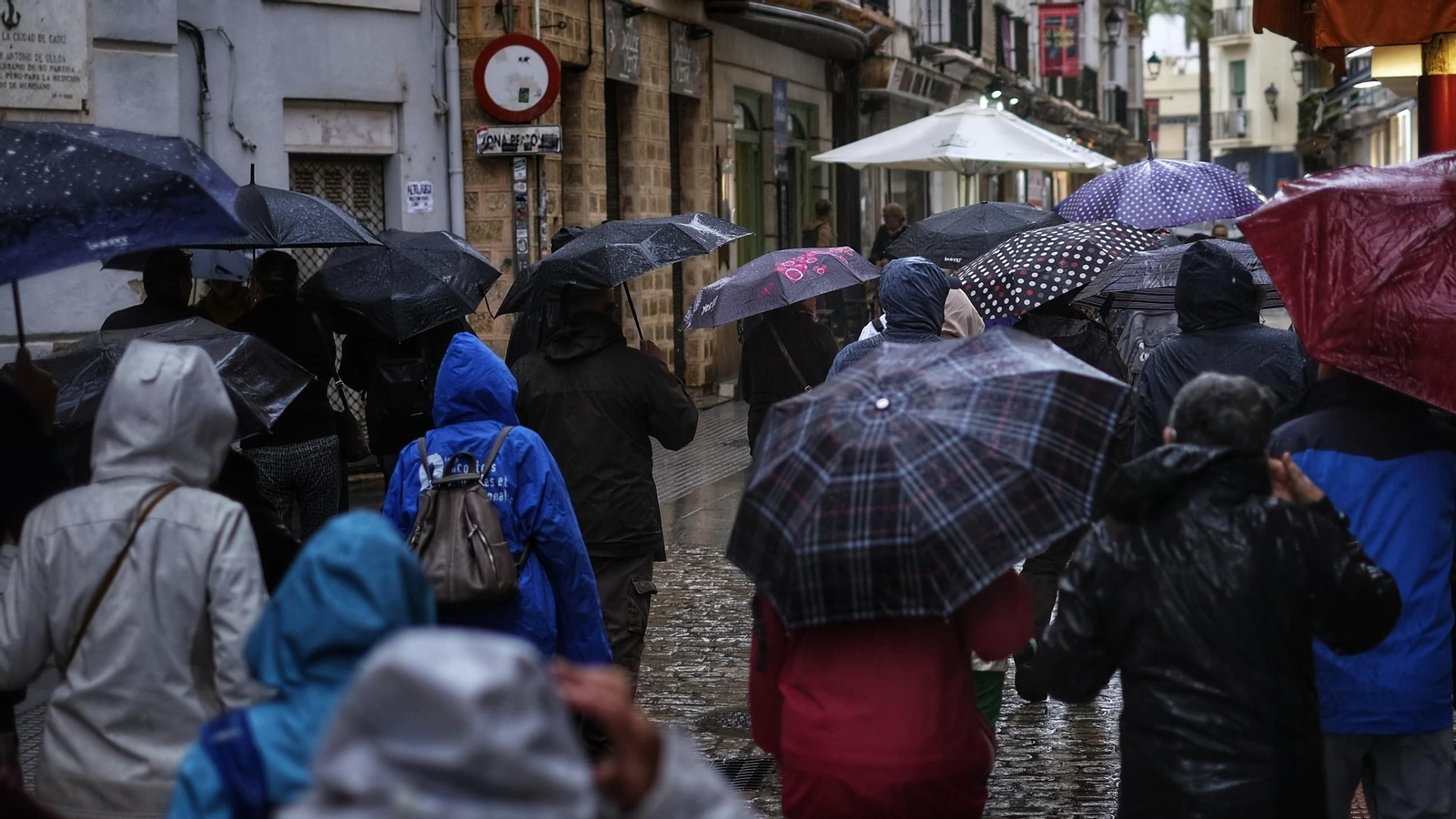 La borrasca Berenice deja las primeras incidencias en Cádiz